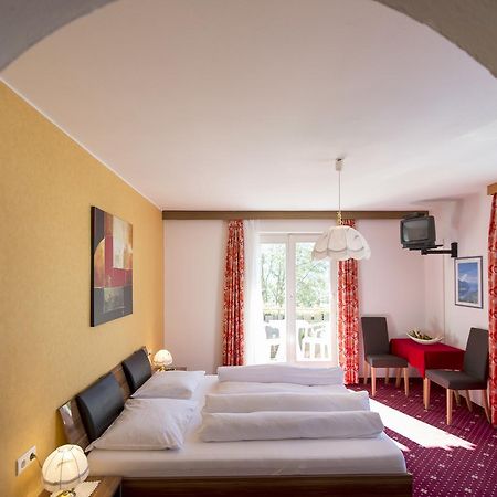 Sonnenberg Hotel Schlanders Kamer foto