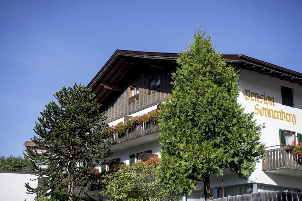 Sonnenberg Hotel Schlanders Buitenkant foto